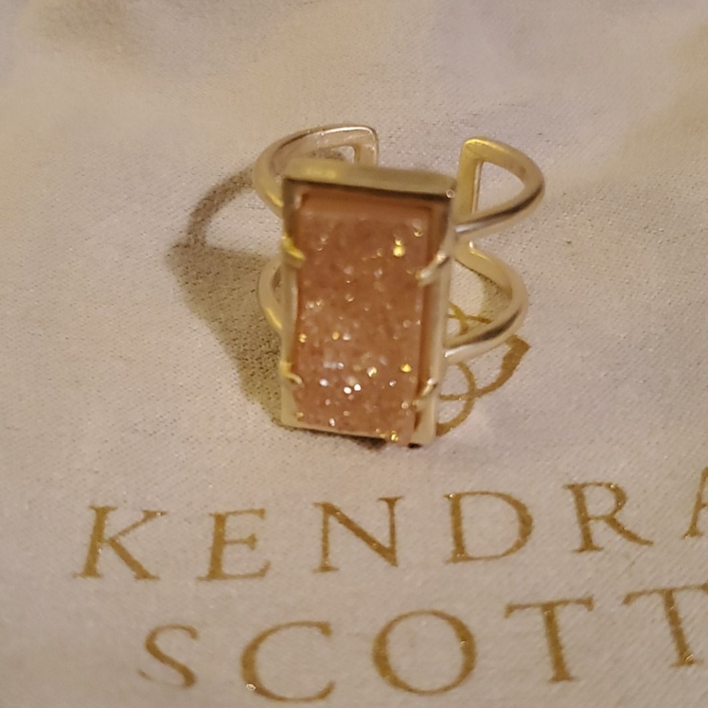 Kendra scott Lennox ring